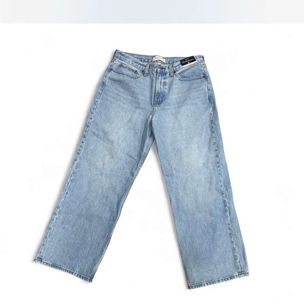 Abercrombie & Fitch Light Blue Relaxed Jeans